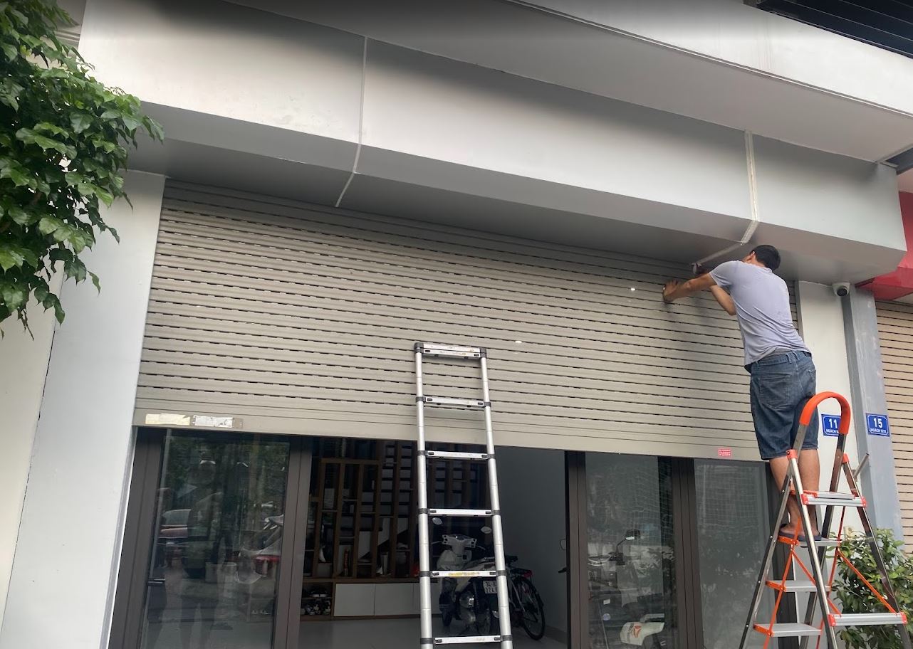 Bảo dưỡng cửa cuốn định kỳ